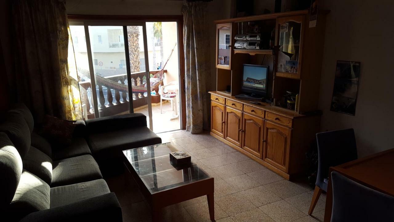 Habitaciones Javi Los Abrigos Golf Del Sur Exterior foto